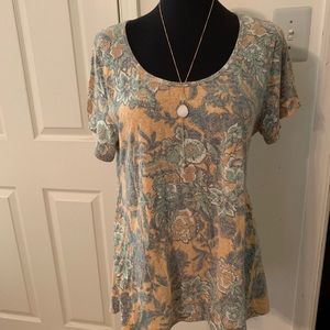 Paisley perfect tee